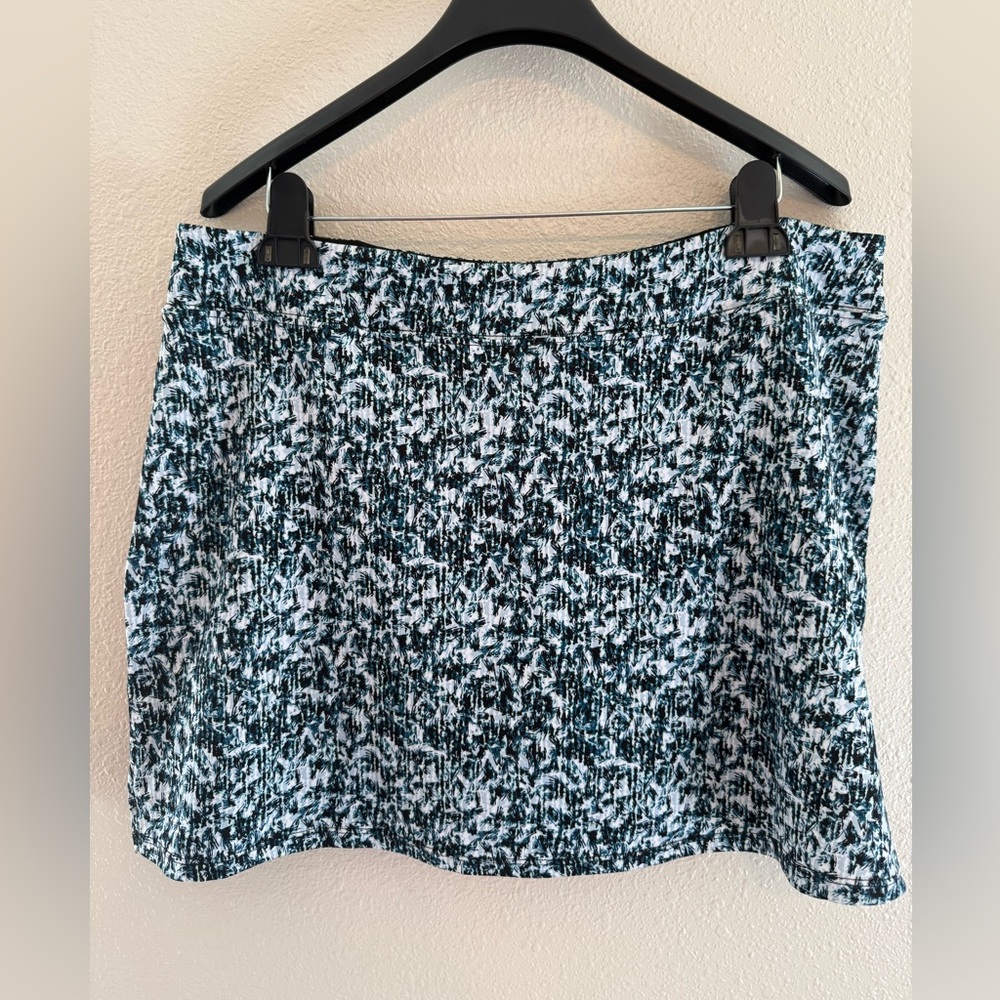 Tranquility by Colorado Clothing Black, Blue, and White Skort